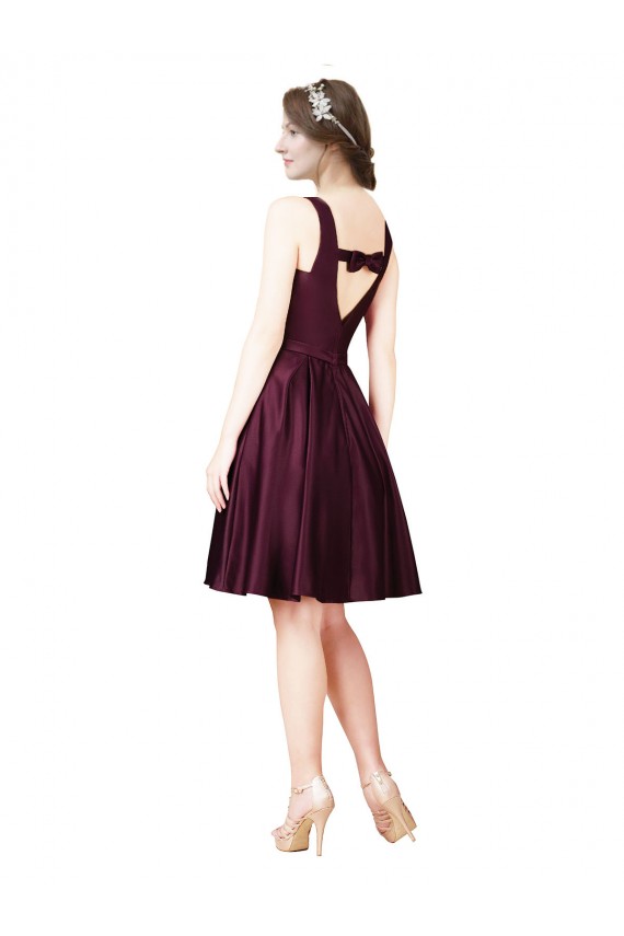 Cheap Classic Knee Length Satin Cocktail Prom Dress / Homecoming Dress with V Back and Bow Detail UK