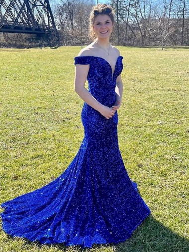 Cheap Off the Shoulder Sleeveless Long Sweep Train Velvet Sequin Prom Dress UK