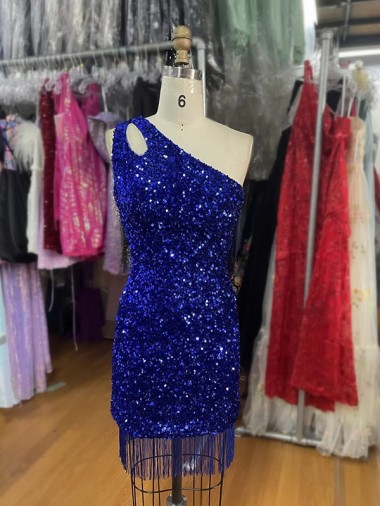 Cheap One Shoulder Keyhole Sleeveless Short Velvet Sequin Prom Dress UK